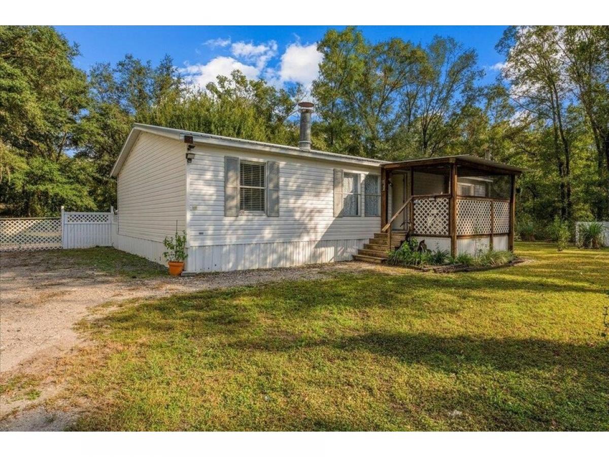 Picture of Home For Sale in Hastings, Florida, United States