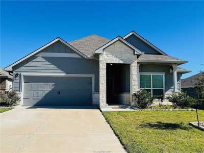 Home For Sale in Brenham, Texas