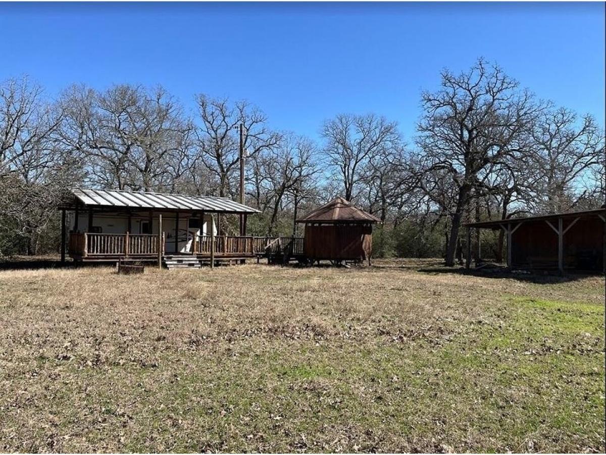 Picture of Residential Land For Sale in Somerville, Texas, United States