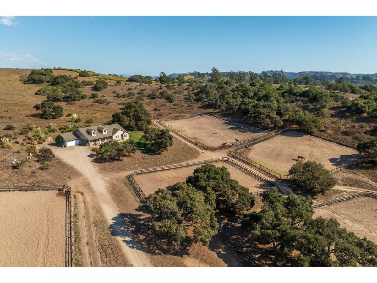 Picture of Home For Sale in Lompoc, California, United States