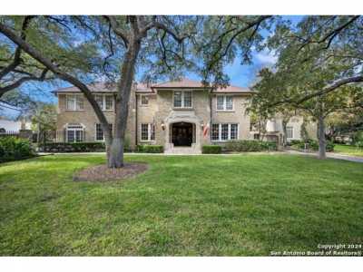 Home For Sale in Olmos Park, Texas