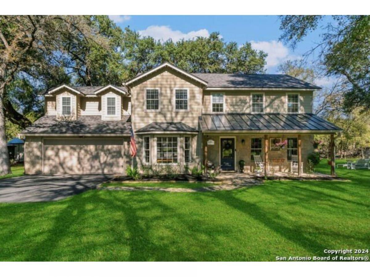 Picture of Home For Sale in Boerne, Texas, United States