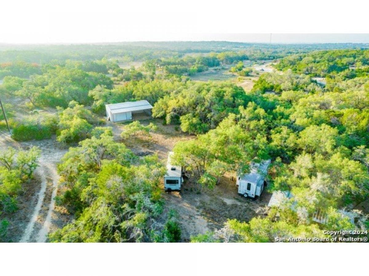 Picture of Home For Sale in Blanco, Texas, United States