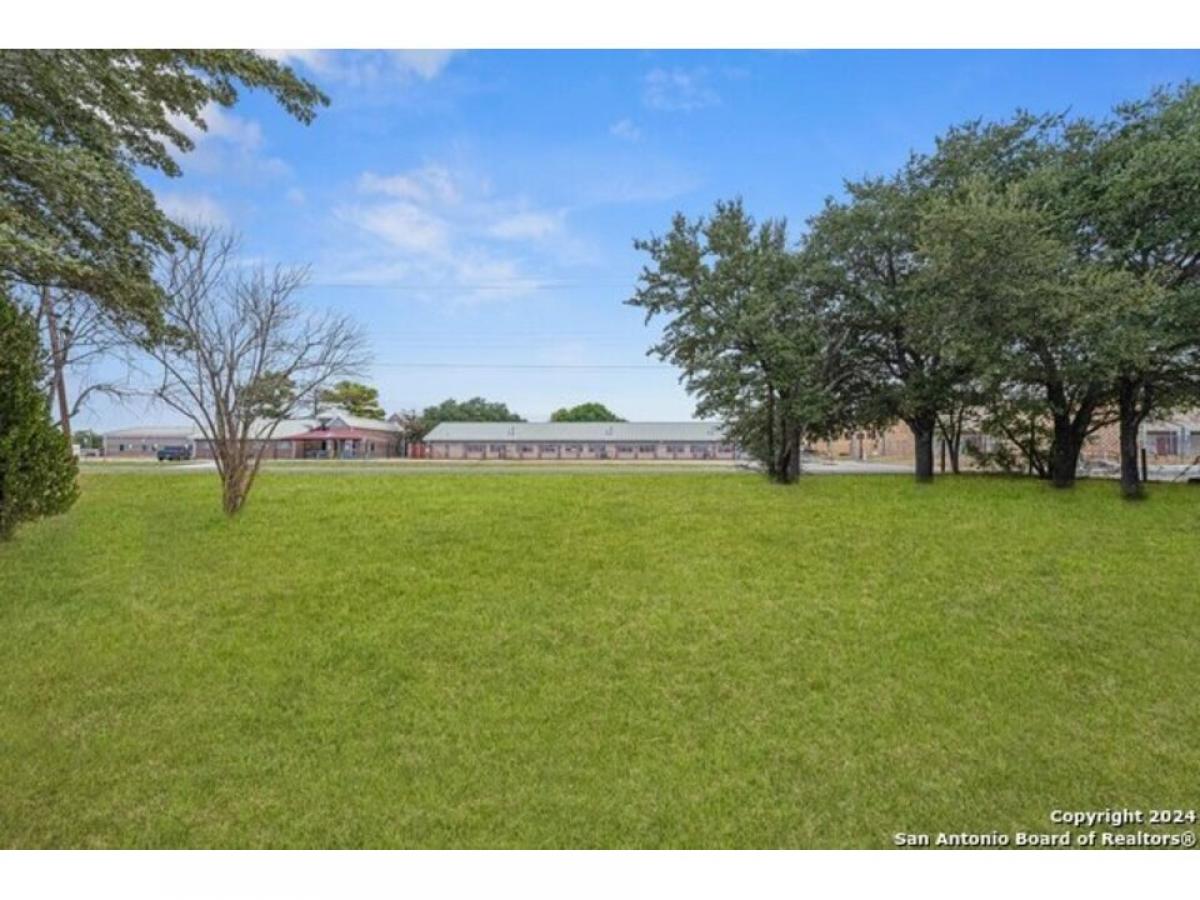 Picture of Residential Land For Sale in Poteet, Texas, United States