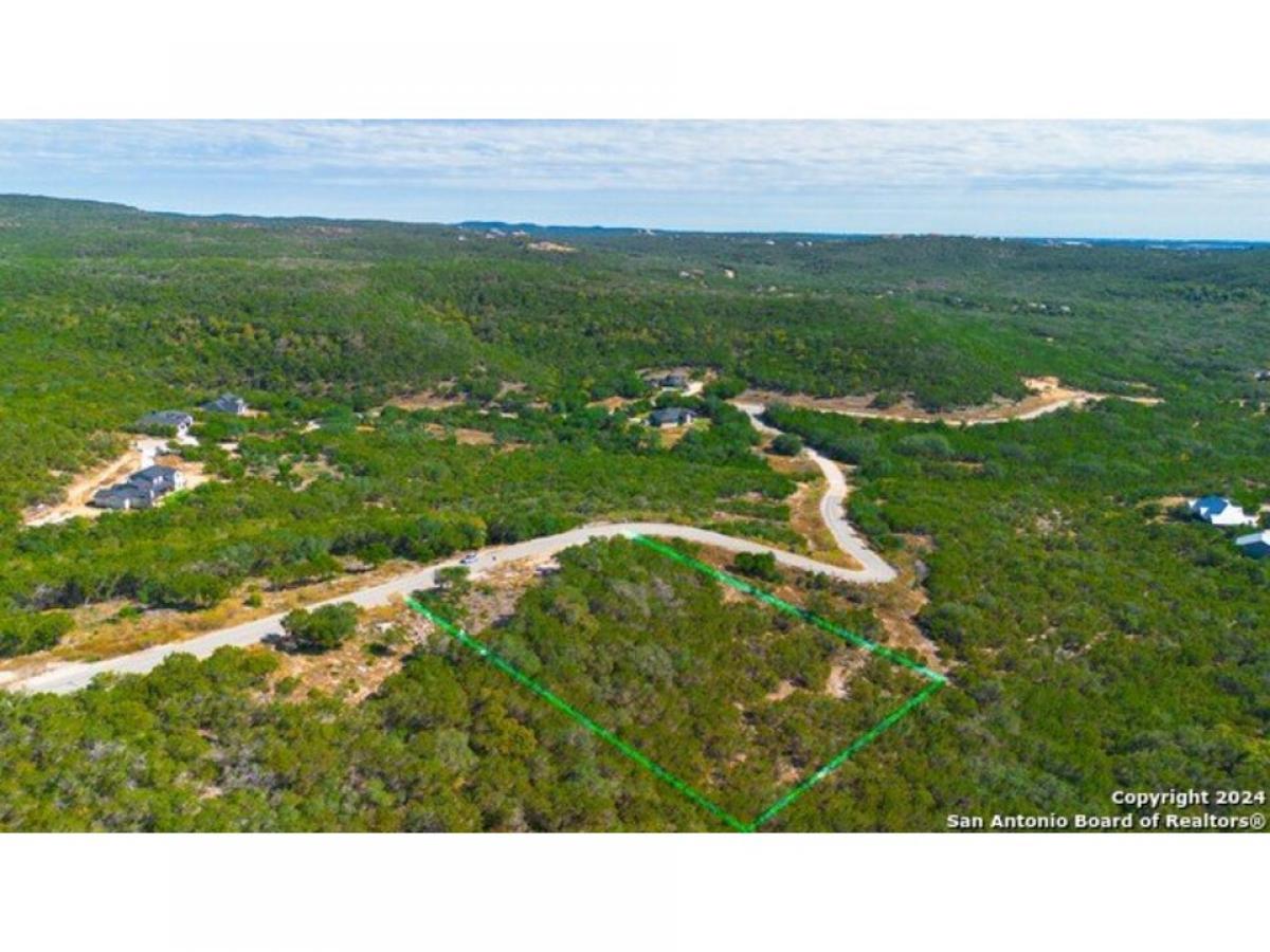 Picture of Residential Land For Sale in Mico, Texas, United States