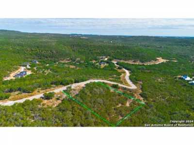 Residential Land For Sale in Mico, Texas