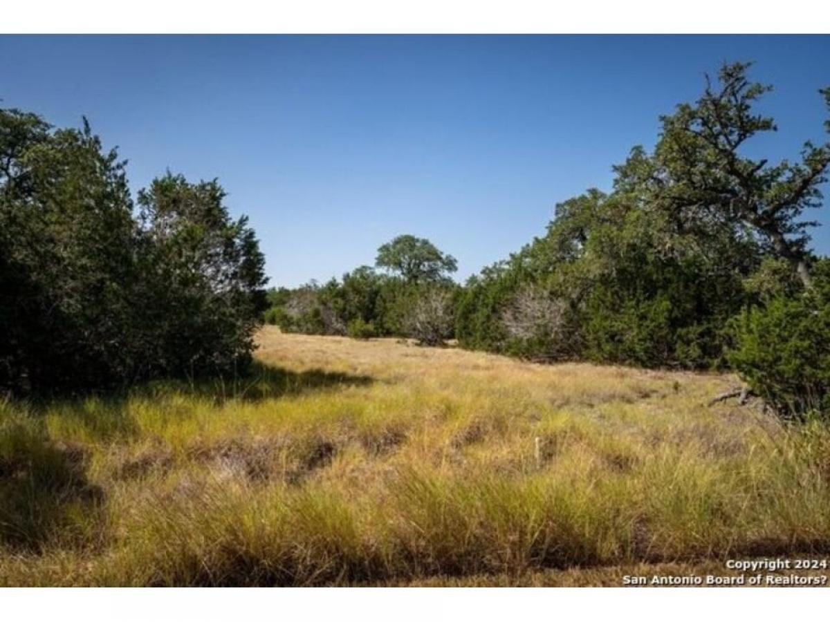 Picture of Residential Land For Sale in Boerne, Texas, United States