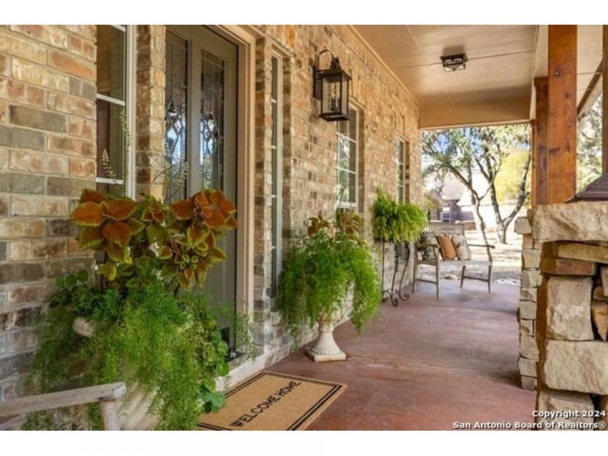 Picture of Home For Sale in Fair Oaks Ranch, Texas, United States