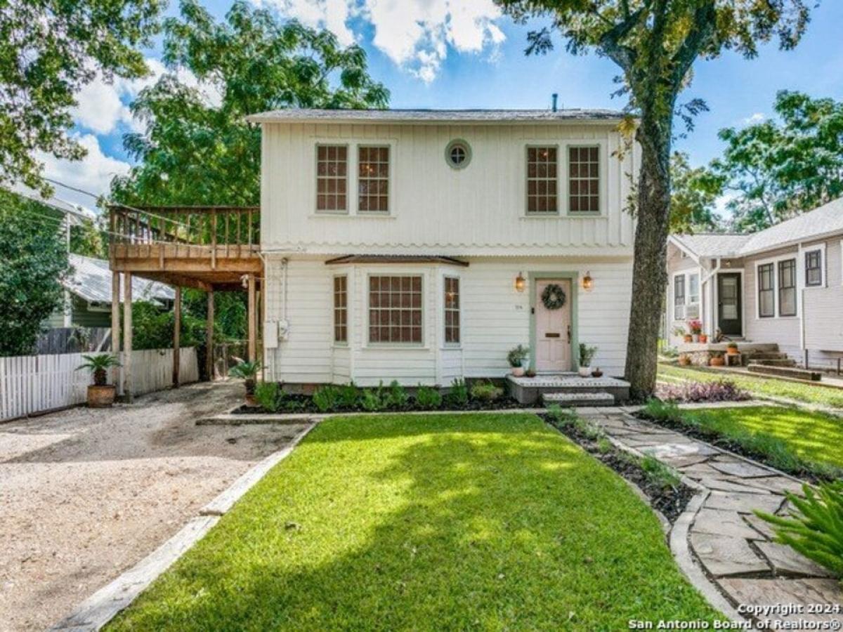 Picture of Home For Sale in Alamo Heights, Texas, United States