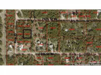 Residential Land For Sale in Lakehills, Texas