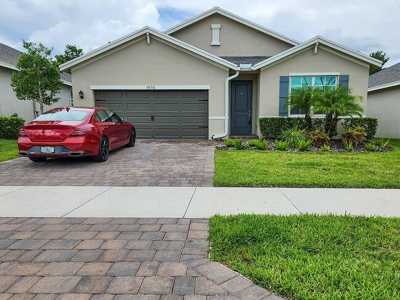 Home For Sale in Jensen Beach, Florida