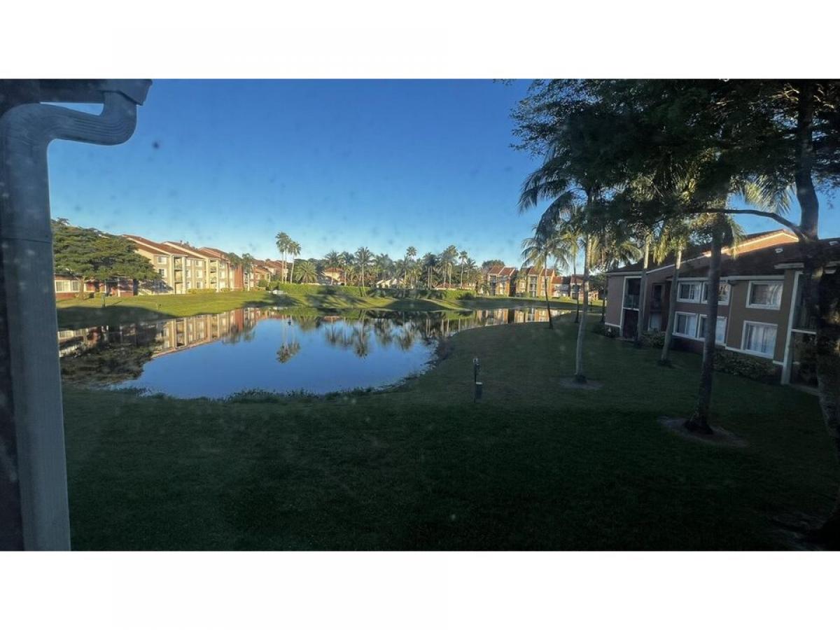 Picture of Home For Sale in Lake Worth, Florida, United States