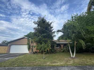 Home For Rent in Delray Beach, Florida