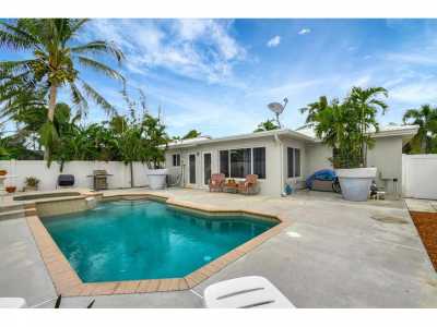 Home For Sale in Lake Worth Beach, Florida