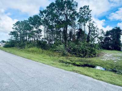 Residential Land For Sale in Port Saint Lucie, Florida