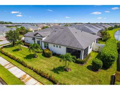 Home For Sale in Port Saint Lucie, Florida