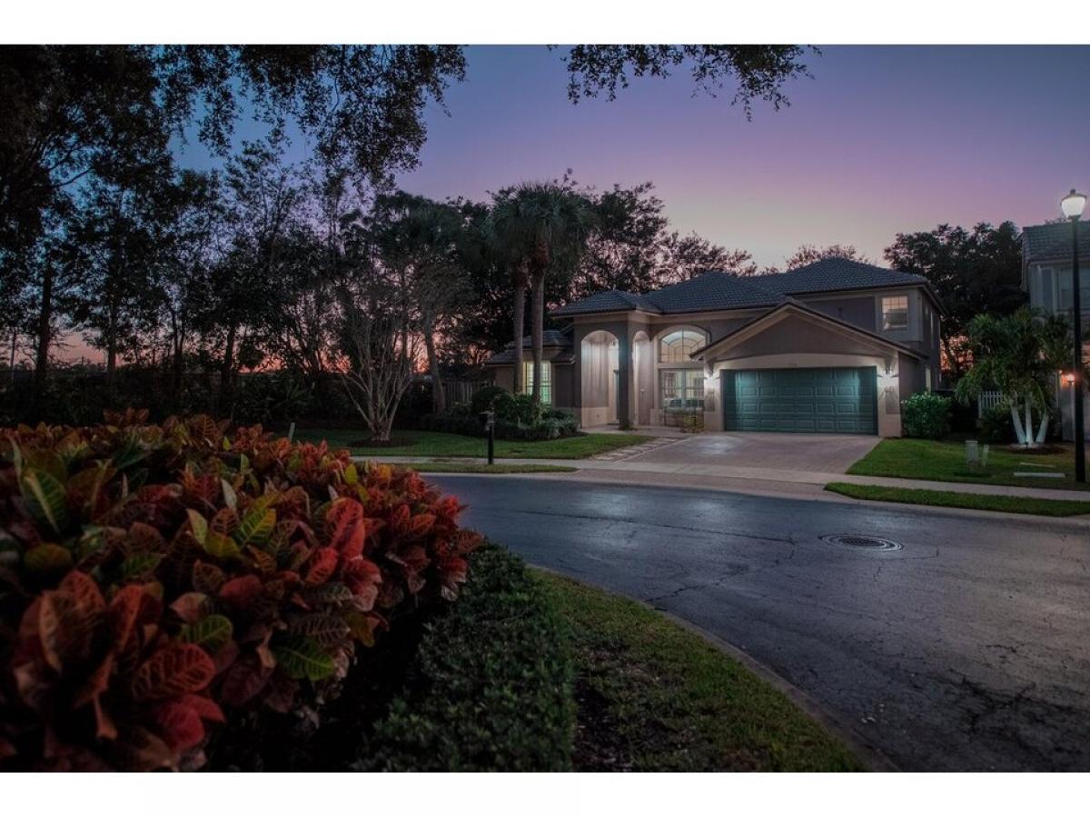 Picture of Home For Sale in Palm Beach Gardens, Florida, United States