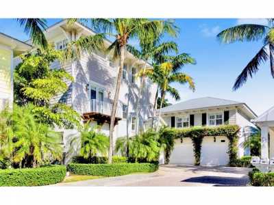 Home For Sale in Jupiter, Florida