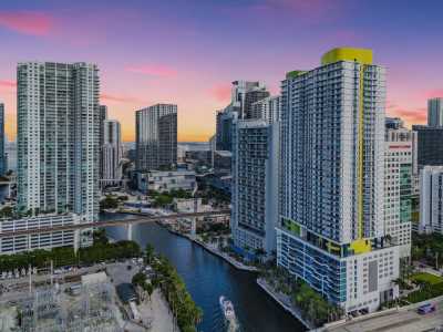 Home For Sale in Miami, Florida