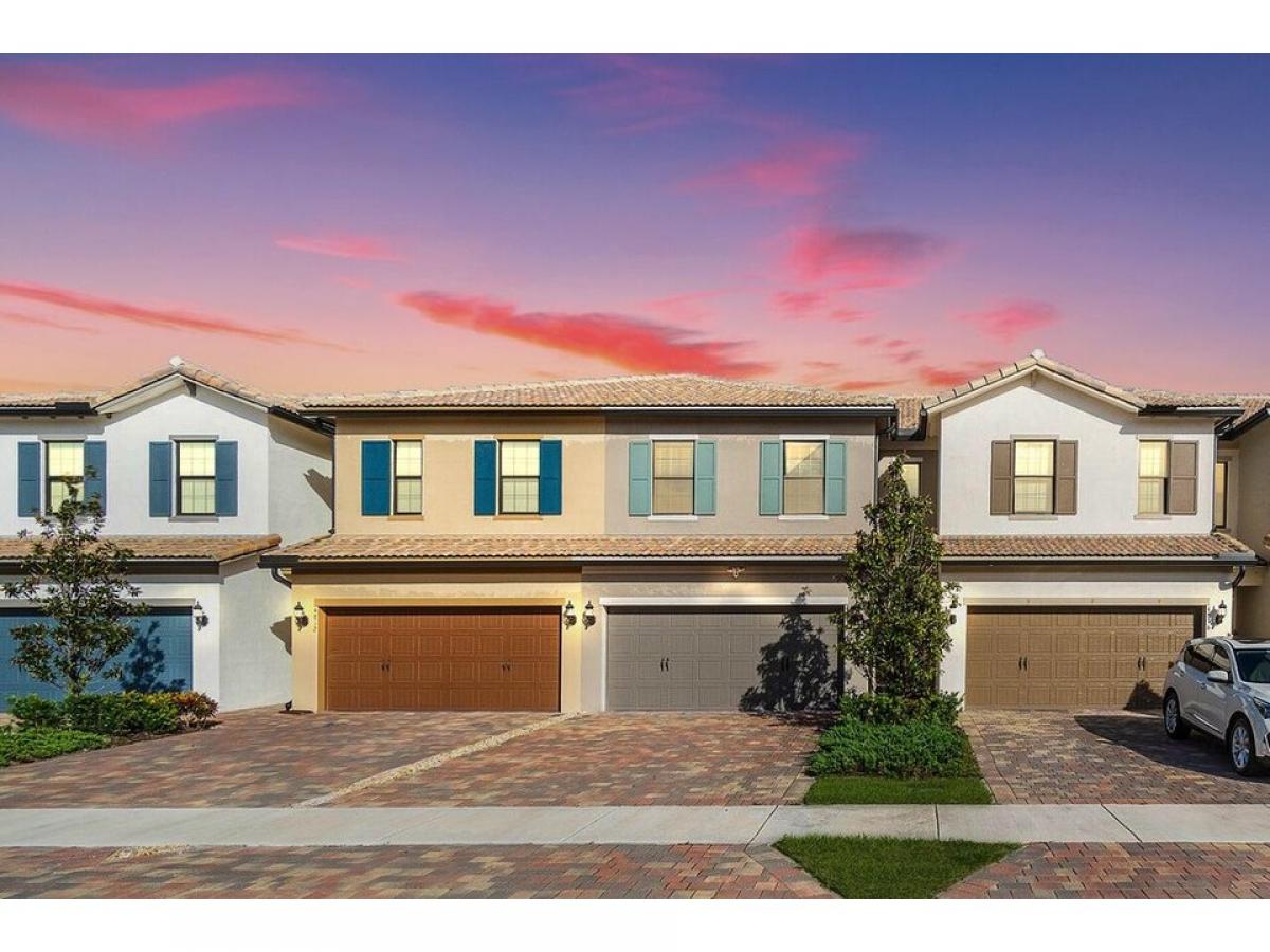 Picture of Home For Sale in Lake Worth, Florida, United States