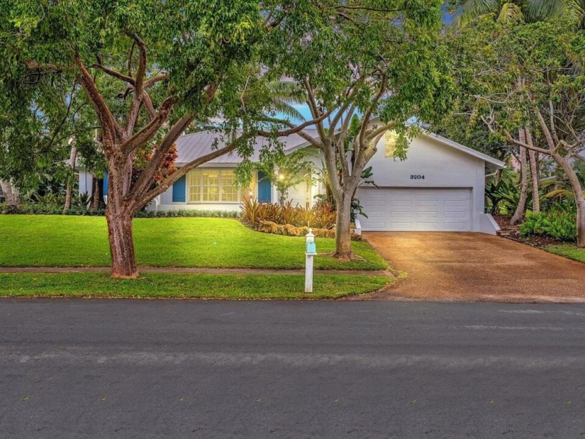 Picture of Home For Sale in Delray Beach, Florida, United States