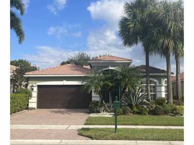 Home For Sale in Lake Worth, Florida