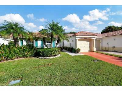 Home For Sale in Delray Beach, Florida