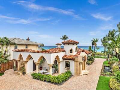 Home For Sale in Deerfield Beach, Florida