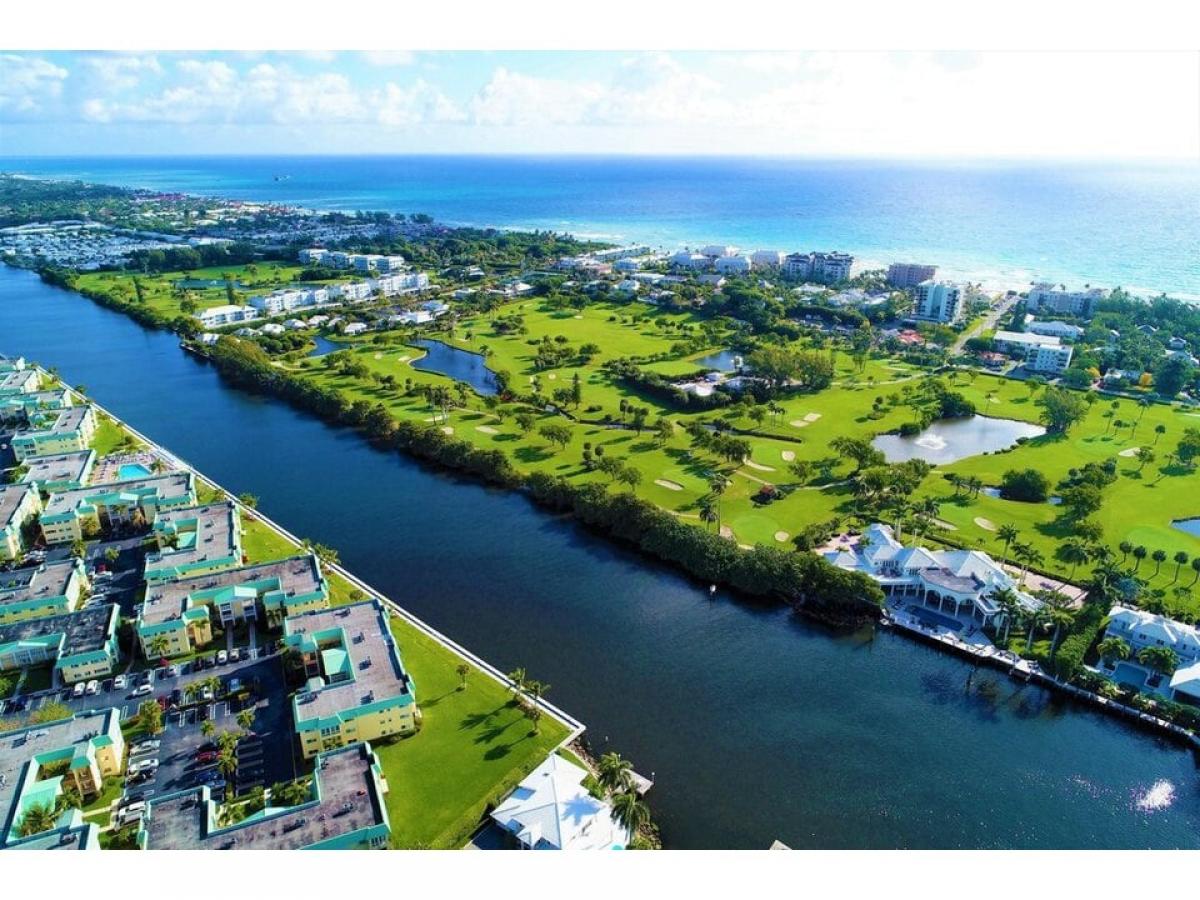 Picture of Home For Sale in Boynton Beach, Florida, United States