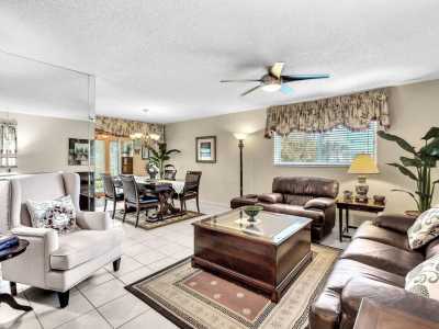 Home For Sale in Boynton Beach, Florida