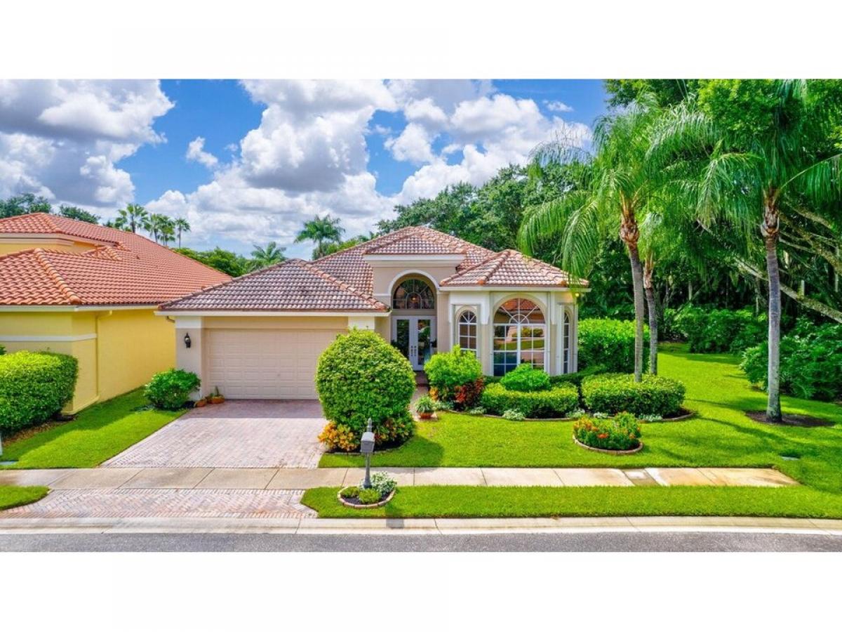 Picture of Home For Sale in West Palm Beach, Florida, United States