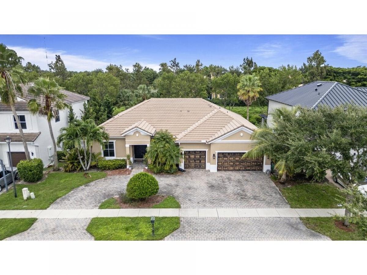 Picture of Home For Sale in Lake Worth, Florida, United States