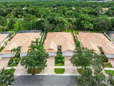 Home For Sale in Stuart, Florida