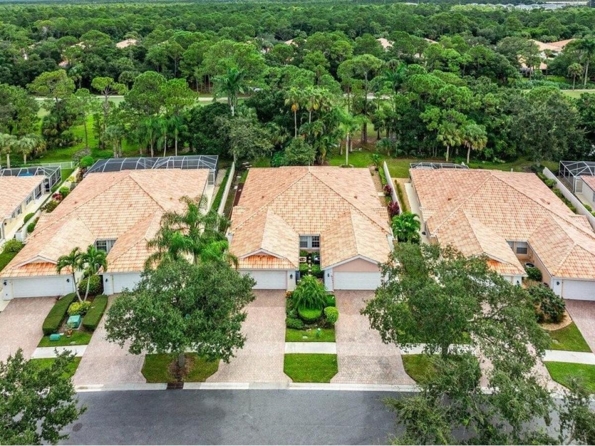 Picture of Home For Sale in Stuart, Florida, United States