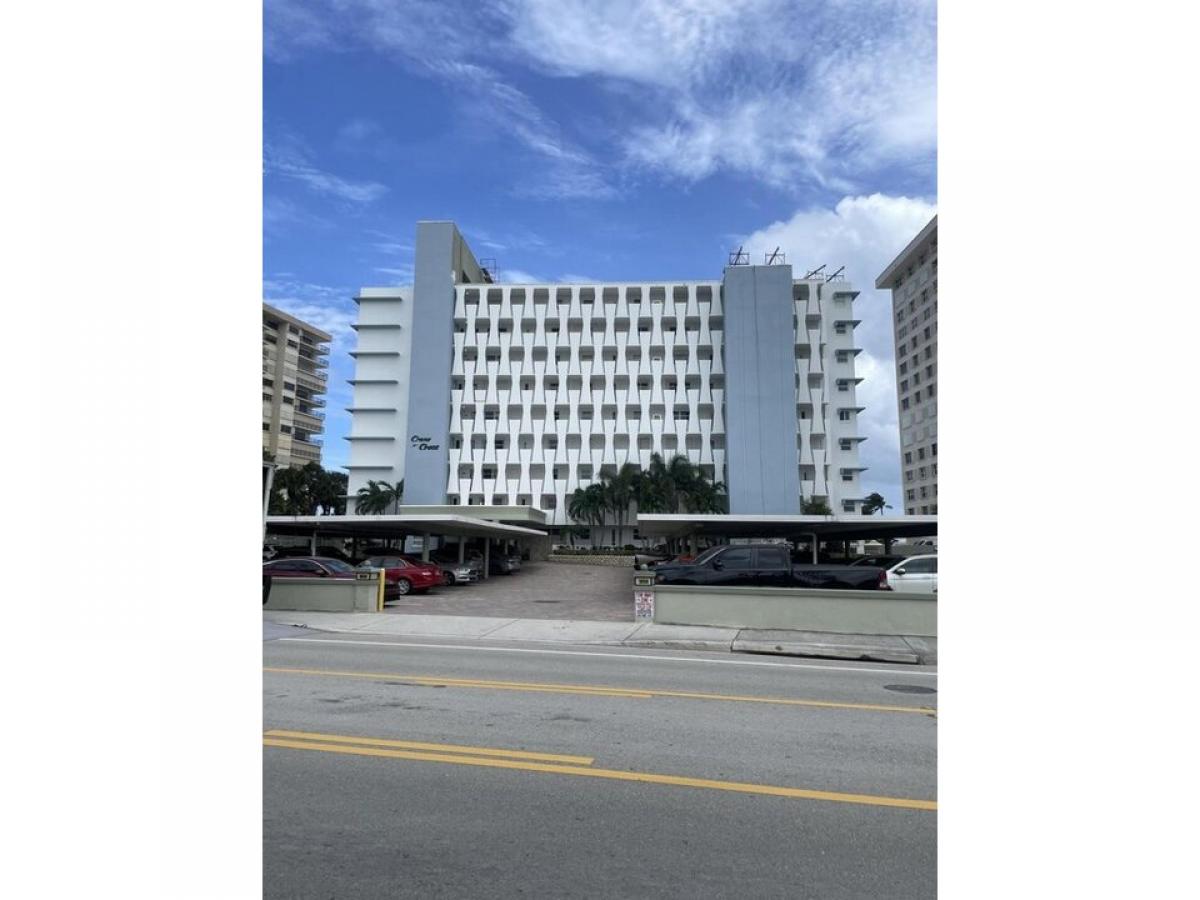 Picture of Home For Sale in Lauderdale by the Sea, Florida, United States