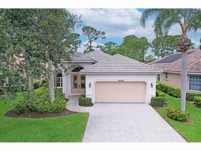 Home For Sale in Port Saint Lucie, Florida