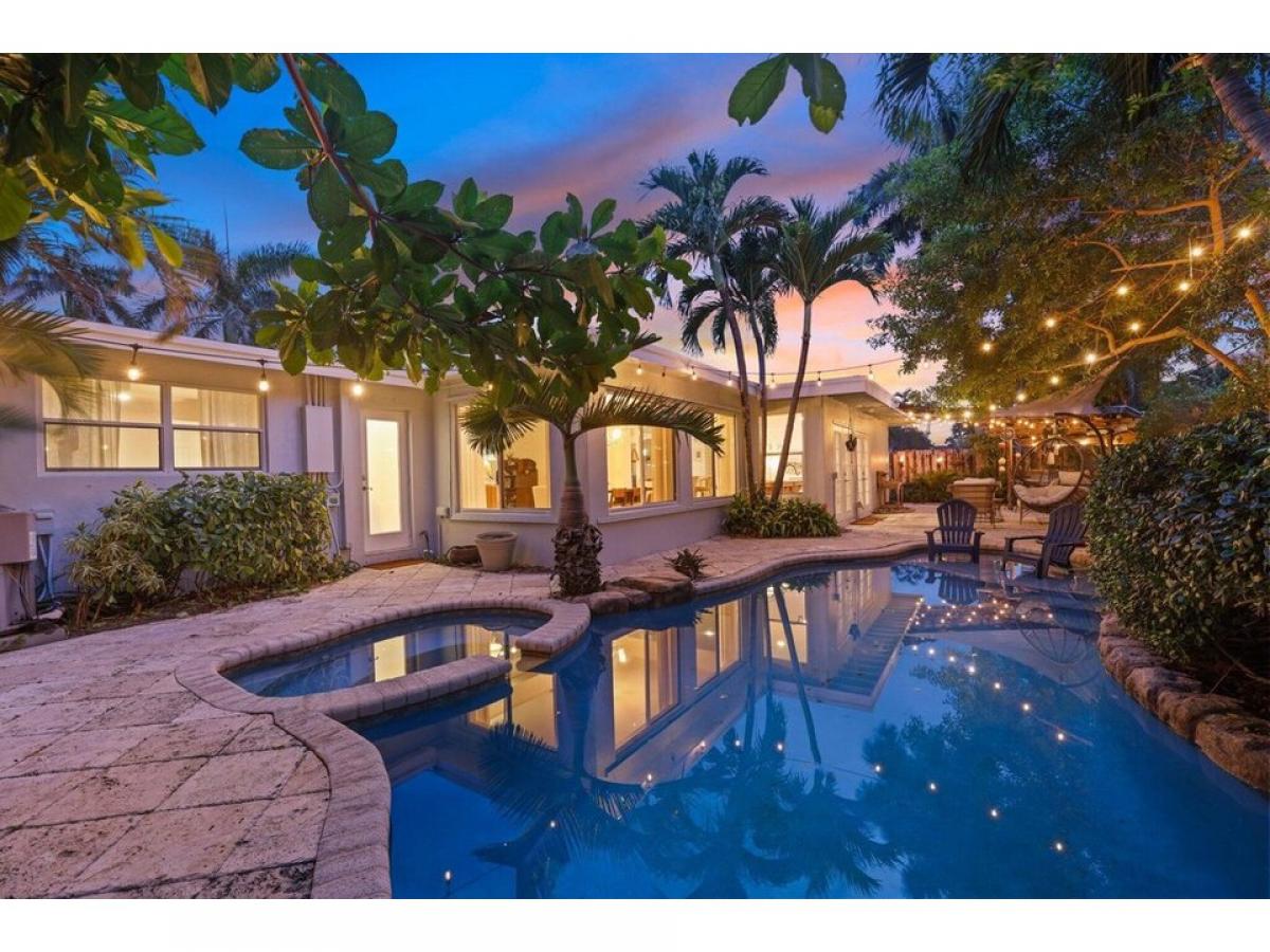 Picture of Home For Sale in Deerfield Beach, Florida, United States