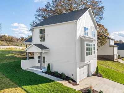 Home For Sale in Harrison, Tennessee