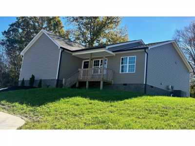 Home For Sale in Athens, Tennessee