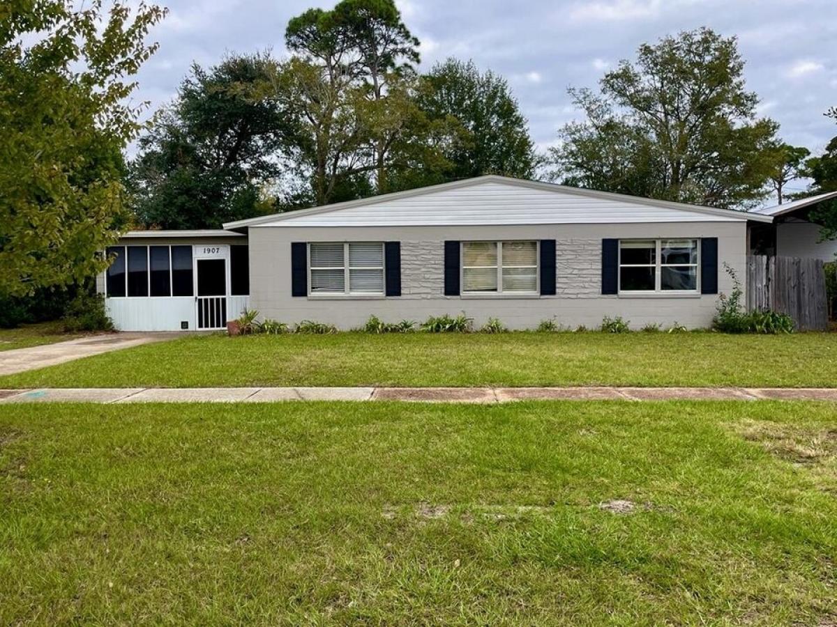 Picture of Home For Sale in Port Saint Joe, Florida, United States