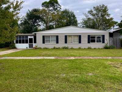 Home For Sale in Port Saint Joe, Florida