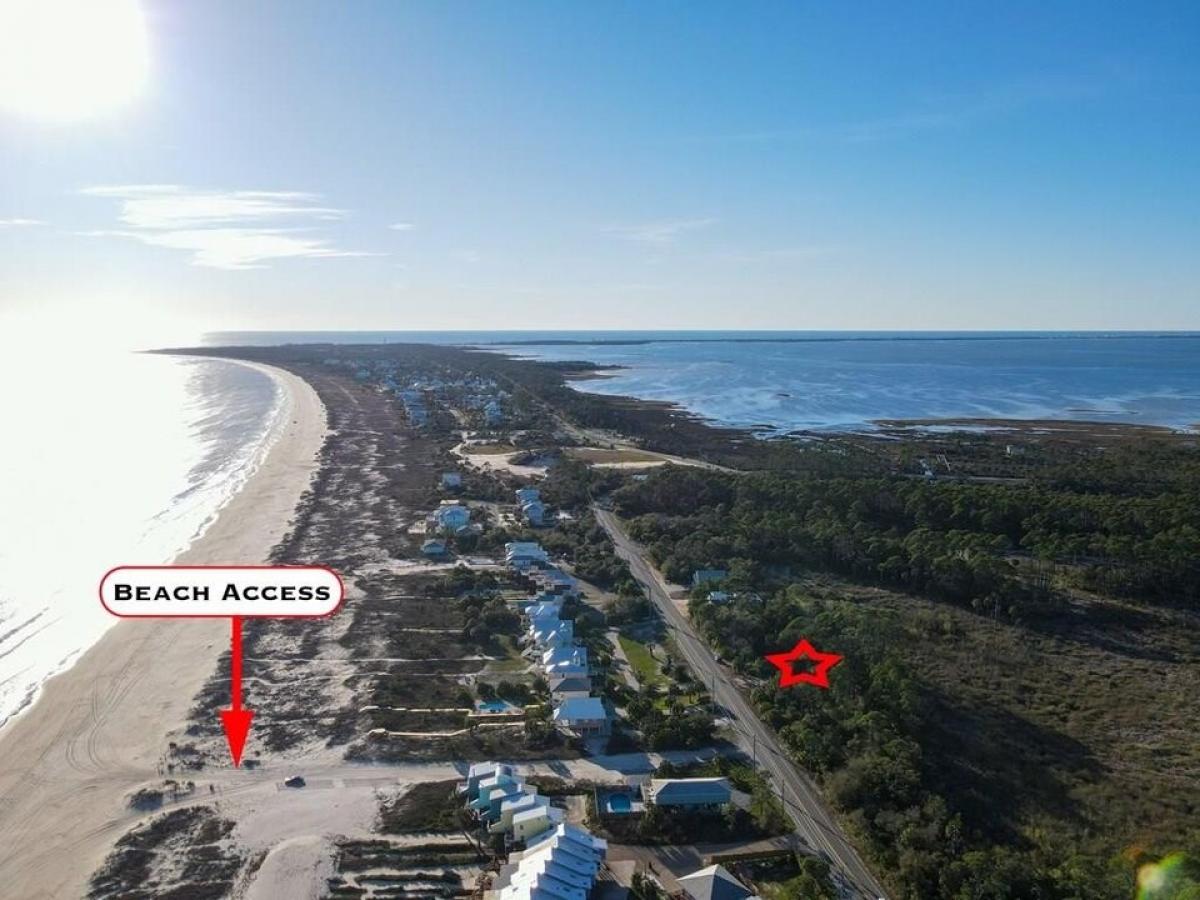 Picture of Residential Land For Sale in Port Saint Joe, Florida, United States