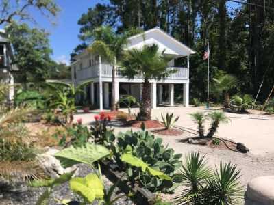 Home For Sale in Carrabelle, Florida