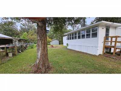 Home For Rent in Wewahitchka, Florida