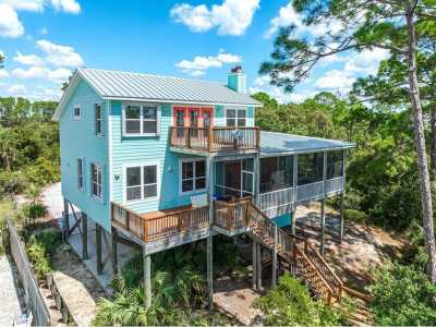 Home For Sale in Port Saint Joe, Florida