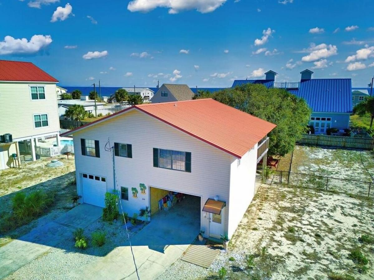 Picture of Home For Sale in Saint George Island, Florida, United States