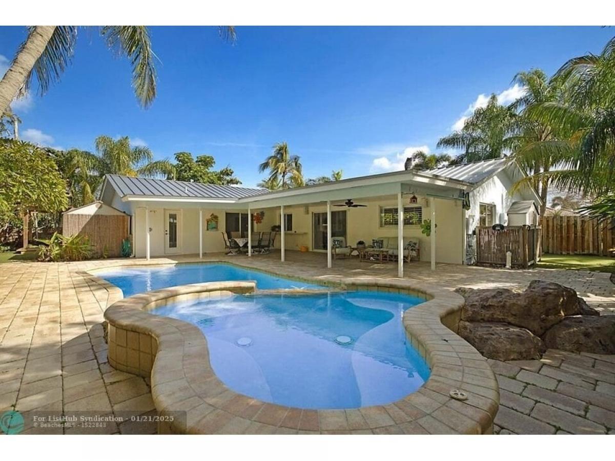 Picture of Home For Sale in Lighthouse Point, Florida, United States