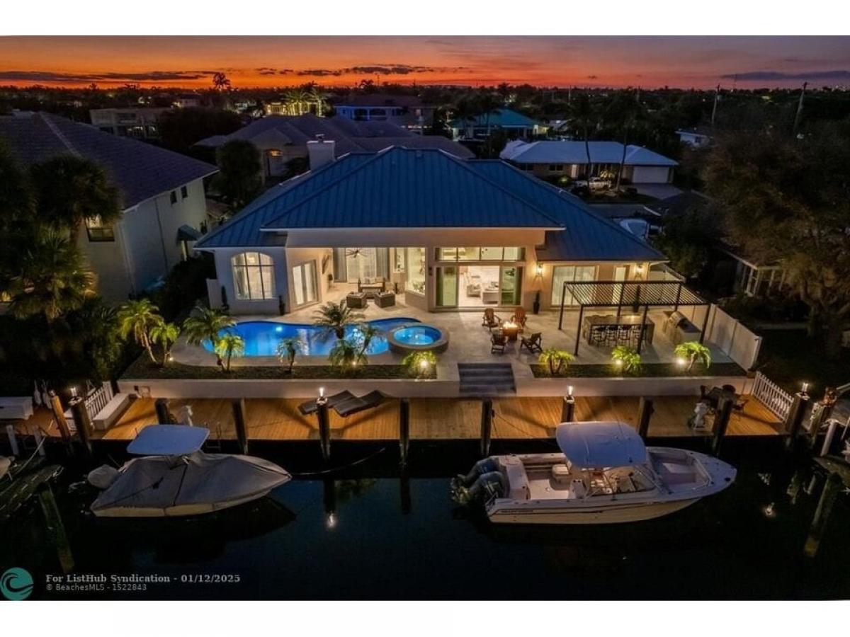 Picture of Home For Sale in Lighthouse Point, Florida, United States