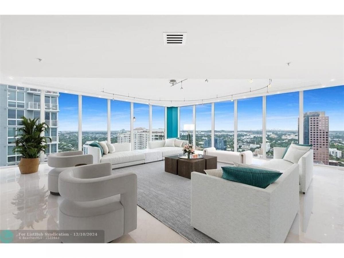 Picture of Home For Sale in Fort Lauderdale, Florida, United States