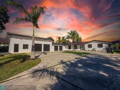 Home For Sale in Southwest Ranches, Florida